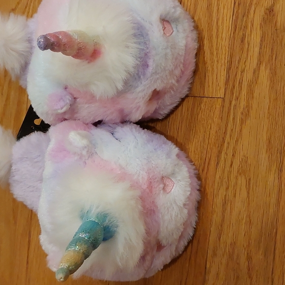 Wonder Nation Slippers - Picture 2 of 10